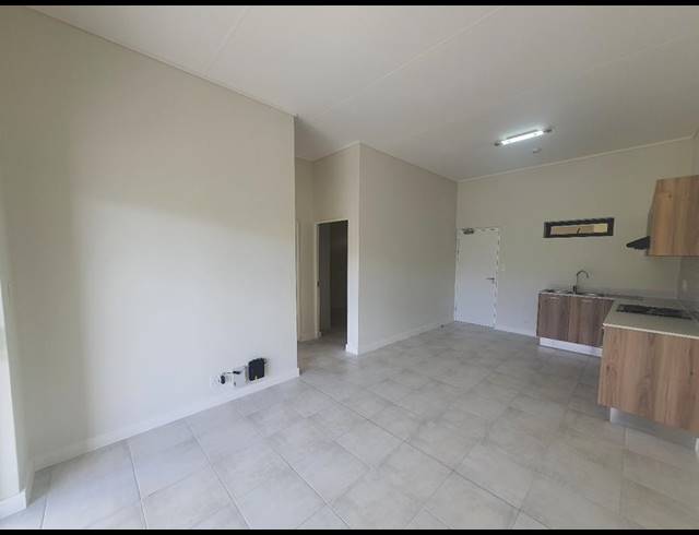 1 BEDROOM PROPERTY TO RENT IN GREENBAY ECO ESTATE
